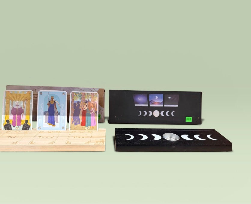 Tarot Card Stand